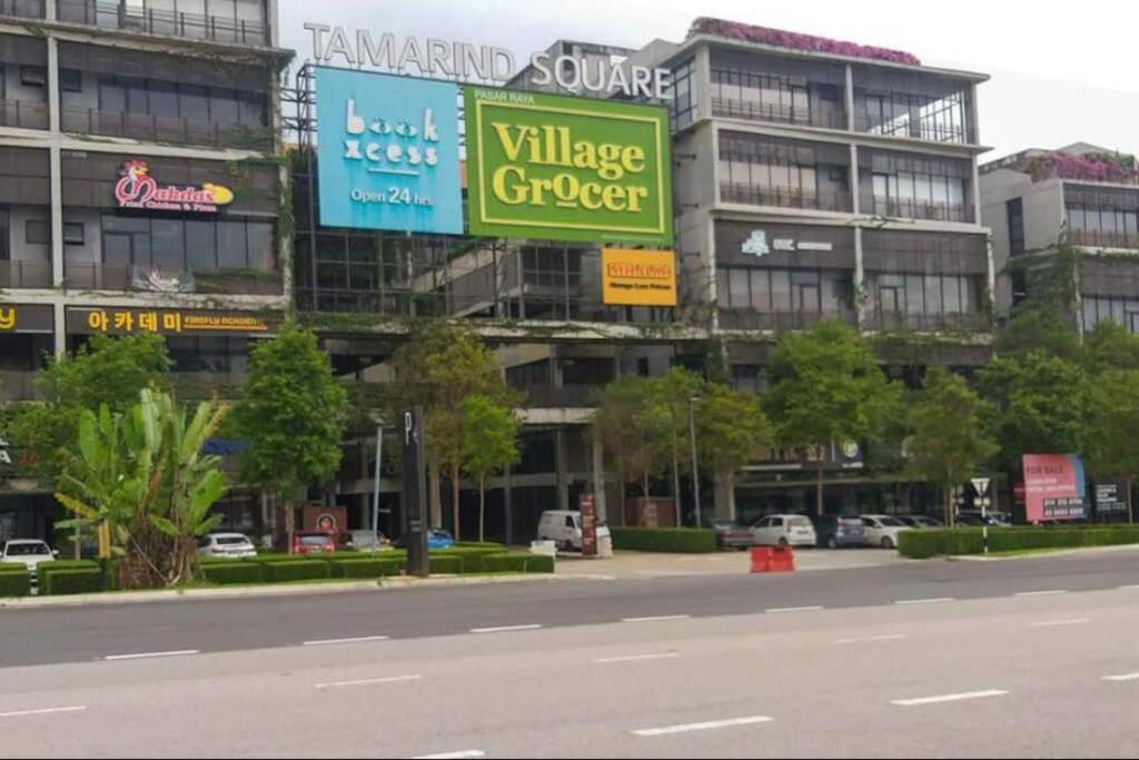 Luxury Stay-Tamarind Suite Cyber Cyberjaya Dış mekan fotoğraf