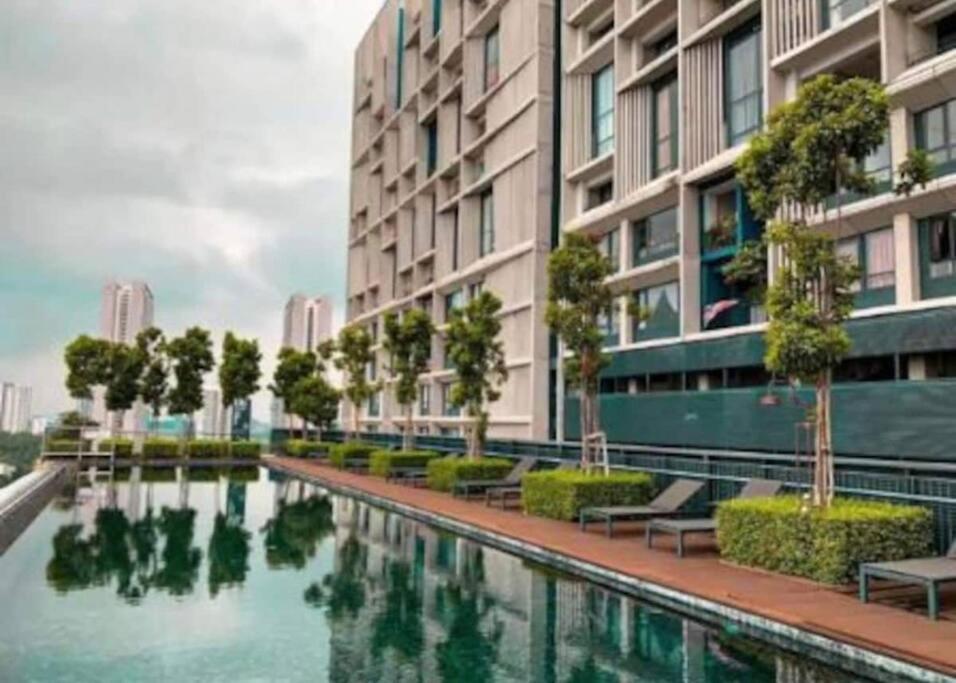 Luxury Stay-Tamarind Suite Cyber Cyberjaya Dış mekan fotoğraf